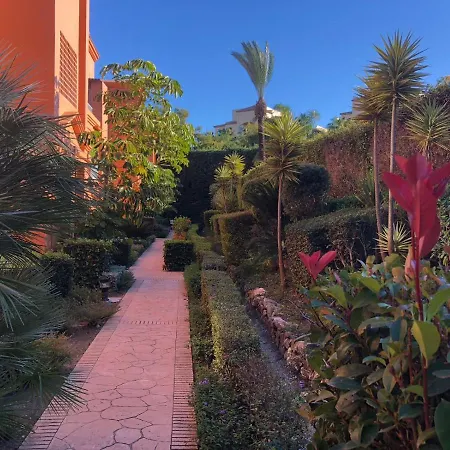 Benatalaya_lux * Estepona